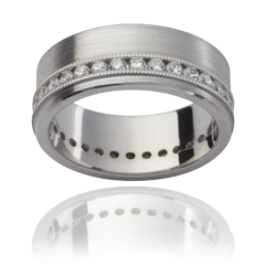 18K White Gold Diamond Wedding Ring 