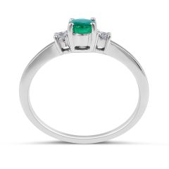 Emerald Diamond Engagement Ring in 18 Karat 