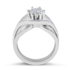 Cluster Diamond Engagement Ring 18 Karat White Gold - Diamond rings melbourne