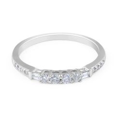 18 Karat White Gold Modern Classic Design Diamond Wedding Band