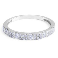 18 Karat White Gold Classic modern Style Diamond Wedding Band (Ladies Band Settings)