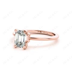 Emerald Cut Classic Four Claws Diamond Solitaire Ring in 18K Rose