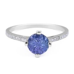Round Tanzanite Diamond Ring in 18 Karat white gold Custom engagement rings