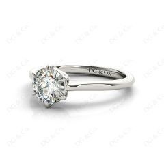 Round Cut Classic Six Claws Diamond Solitaire Engagement Ring in Platinum