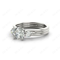 Round Cut Classic Trilogy Diamond Triple Setting Band in Platinum