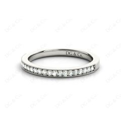 Diamond Wedding Band with Milgrain Setting Stones in 18K White