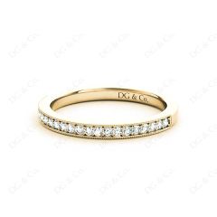 Diamond Wedding Band with Milgrain Setting Stones in 18K Yellow
