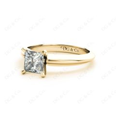 Princess Cut Solitaire Diamond Engagement Ring with Claw set centre stone with Knife-Edge Shoulders in 18K Yellow